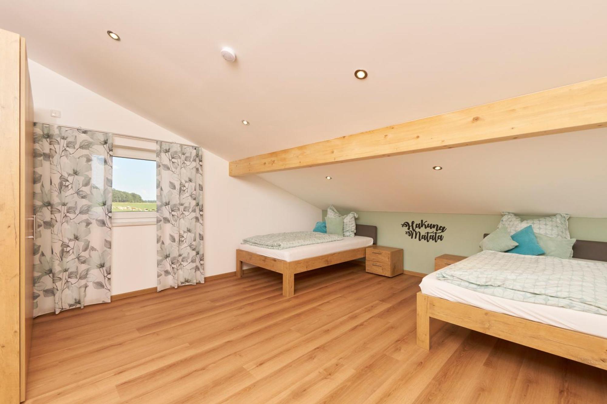 Wo Sich Kuh, Fuchs Und Hase Gute Nacht Sagen Apartment Wolfsegg Luaran gambar